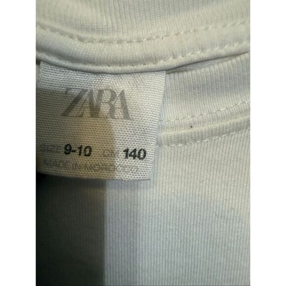 Zara Kids The Perfect Snack Strawberry Take A Bite Graphic Tee White Size 9-10 - Picture 4 of 7
